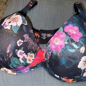 Soma Enchanted Floral Underwire Bra in Black with Pink Floral Full coverage 42 D
